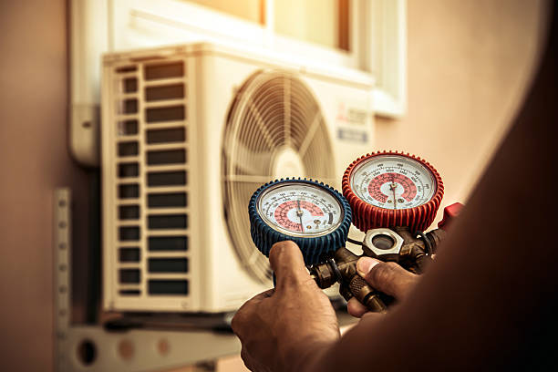Professional Hvac technician working in Black Hawk, CO